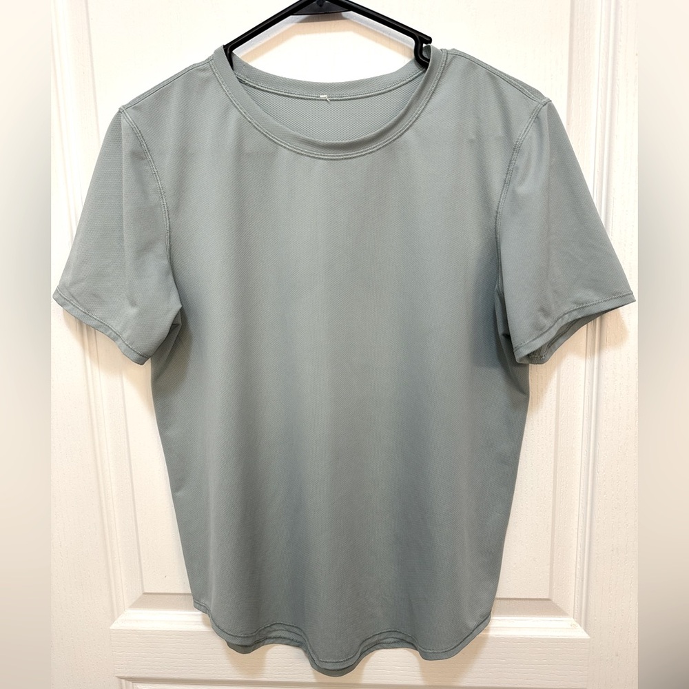 Lululemon Short Sleeve Shirt